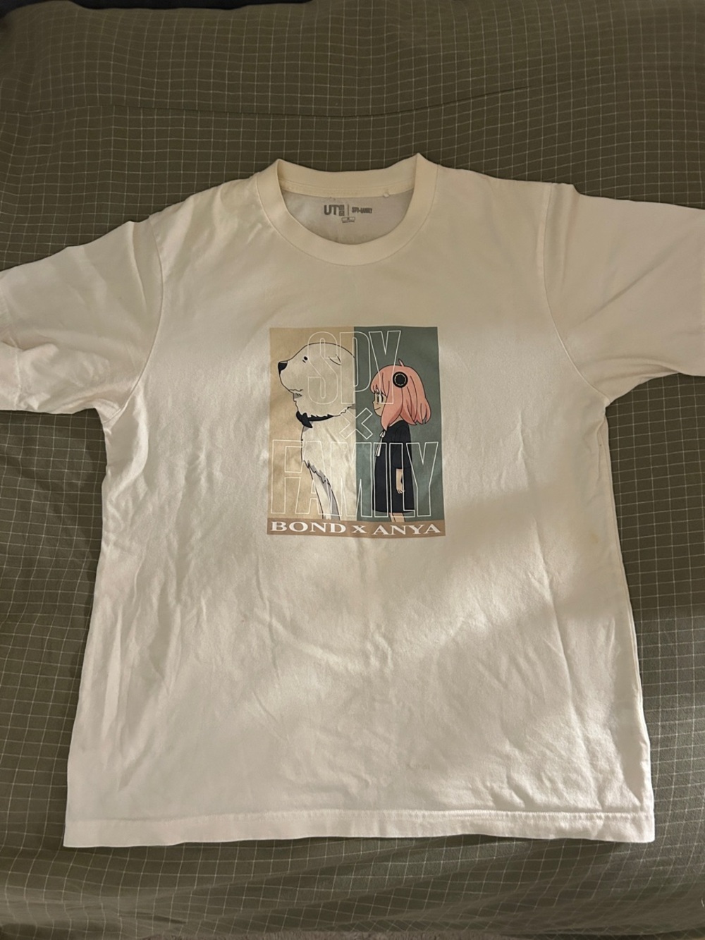 Spy x Family T-Shirt, size medium - Picture 1 of 5
